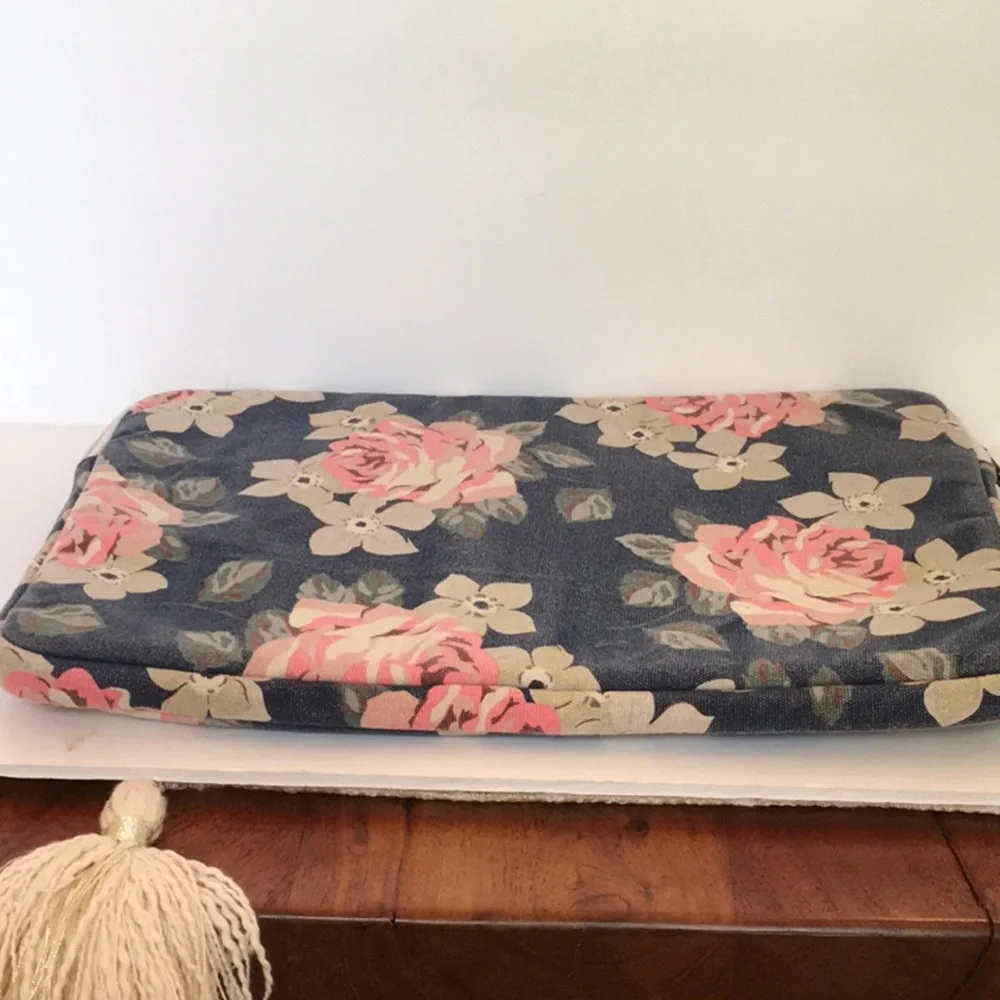 Canvaslife Washed Denim Floral 15.5” Canvas Laptop Sleeve/Case W/ 2 Pockets